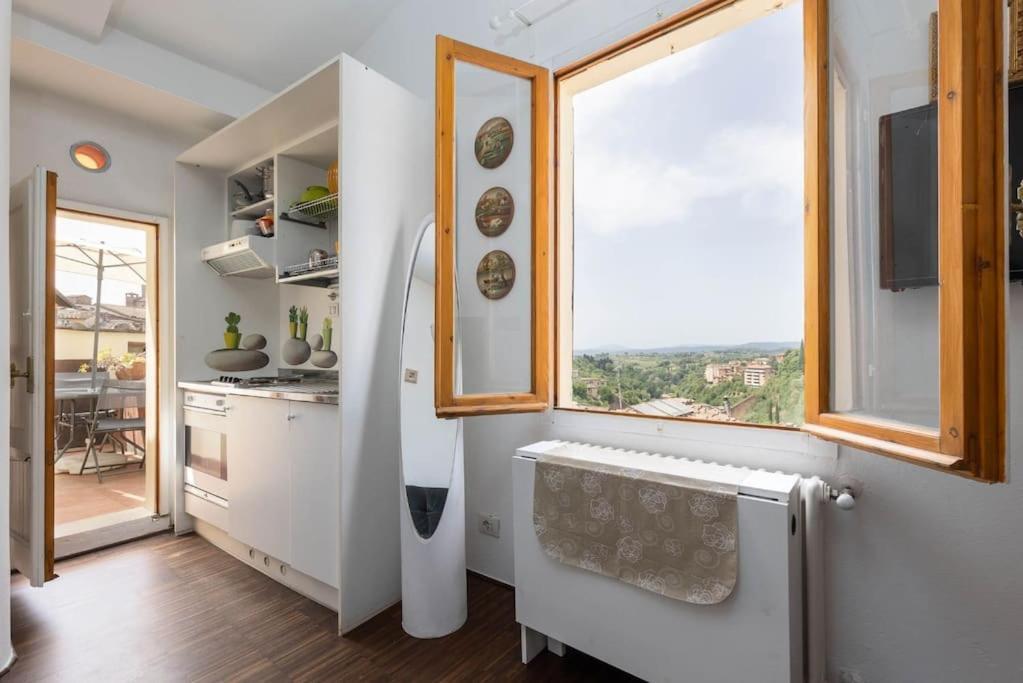 Panoramic Lovely Time Apartamento Siena Exterior foto